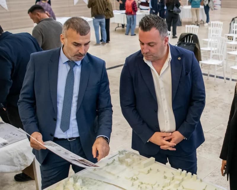 Kuşadası’nın Yeni Hizmet Binası vatandaşlarla birlikte değerlendirildi