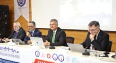 Kütahya Dumlupınar Üniversitesi’nde Evliya Çelebi sempozyumu sırasında konuşma yapan akademisyenler