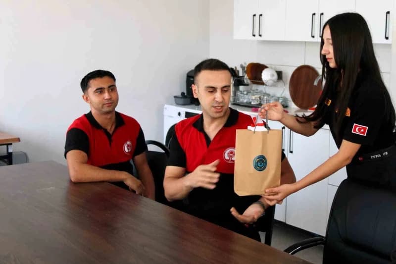 İtfaiye Haftası’nda öğrencilerden Kütahya OSB itfaiyesine anlamlı ziyaret