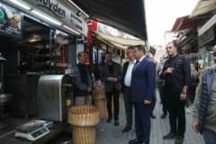 Kütahya Saman Pazarı ve Pekmez Pazarı Caddesi’nde tarihi çarşıda yenileme çalışmaları devam ediyor