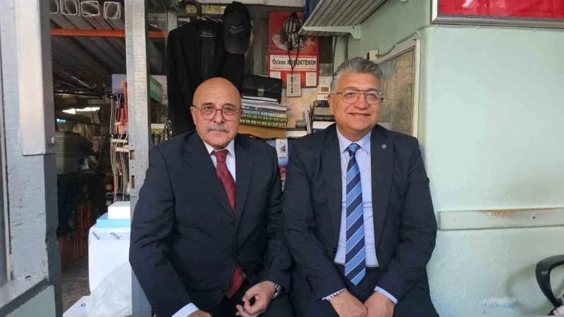 Kütahya’nın 43 yıllık muhtarına anlamlı ziyaret