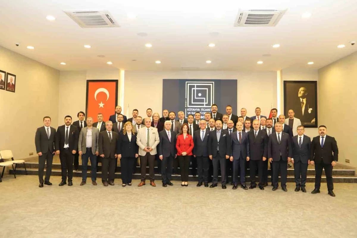 KUTSO'da 3 Ekim'de gerçekleştirilen meslek komitesi ve Meclis üyeliği seçimlerinin ardından, oda hizmet binasında yapıla