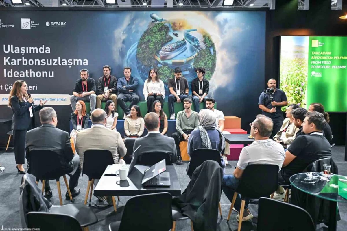 İzmir’de düzenlenen LOGISTECH Fuarı, taşımacılıkta Karbonsuzlaşma ve Biyoyakıt teknolojilerini gündeme taşıdı. Gençler,