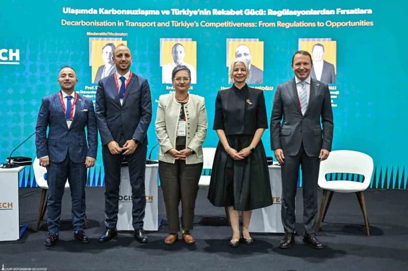 İzmir’de LOGISTECH Fuarı’nda biyoyakıt ve karbonsuz taşımacılık konuları tartışılıyor
