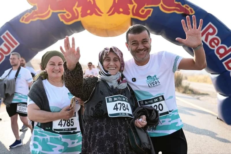 Denizli Büyükşehir Belediyesi'nin ev sahipliğinde, Cumhuriyetimizin 103. Yıl dönümü coşkusuyla bu yı