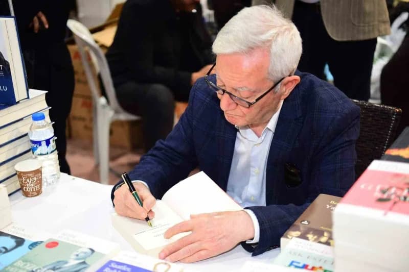 12. Malatya Kitap Fuarı’nda yazarlar ve okurlar bir arada etkinlikte