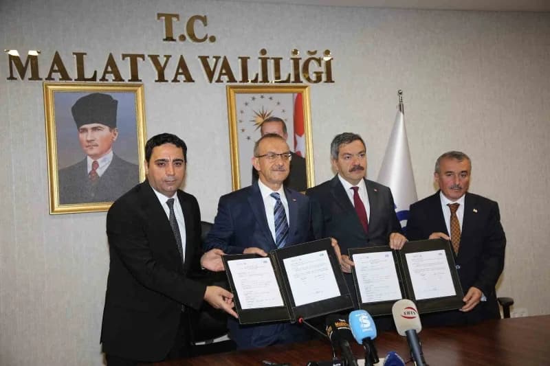 Malatya’da iki önemli proje için imzalar atıldı