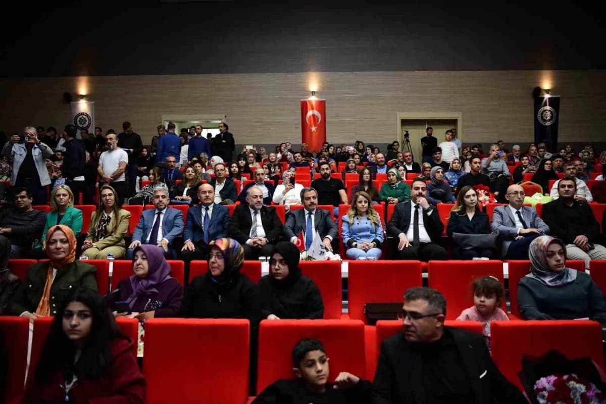 Malatya Turgut Özal Üniversitesi Tıp Fakültesi’nde Beyaz Önlük heyecanı
