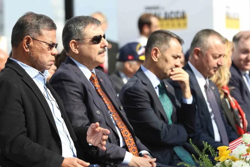 Törende Türkiye ile Malezya arasındaki deniz Güvenliği ve savunma sanayisi iş birliğine dikkat çekilirken, geminin Ocak