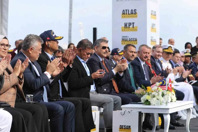 Törene İçişleri Bakanı Mustafa Çiftçi, Malezya İçişleri Bakanı Datuk Seri Saifuddin Nasution Bin Ismail, Kocaeli Valisi