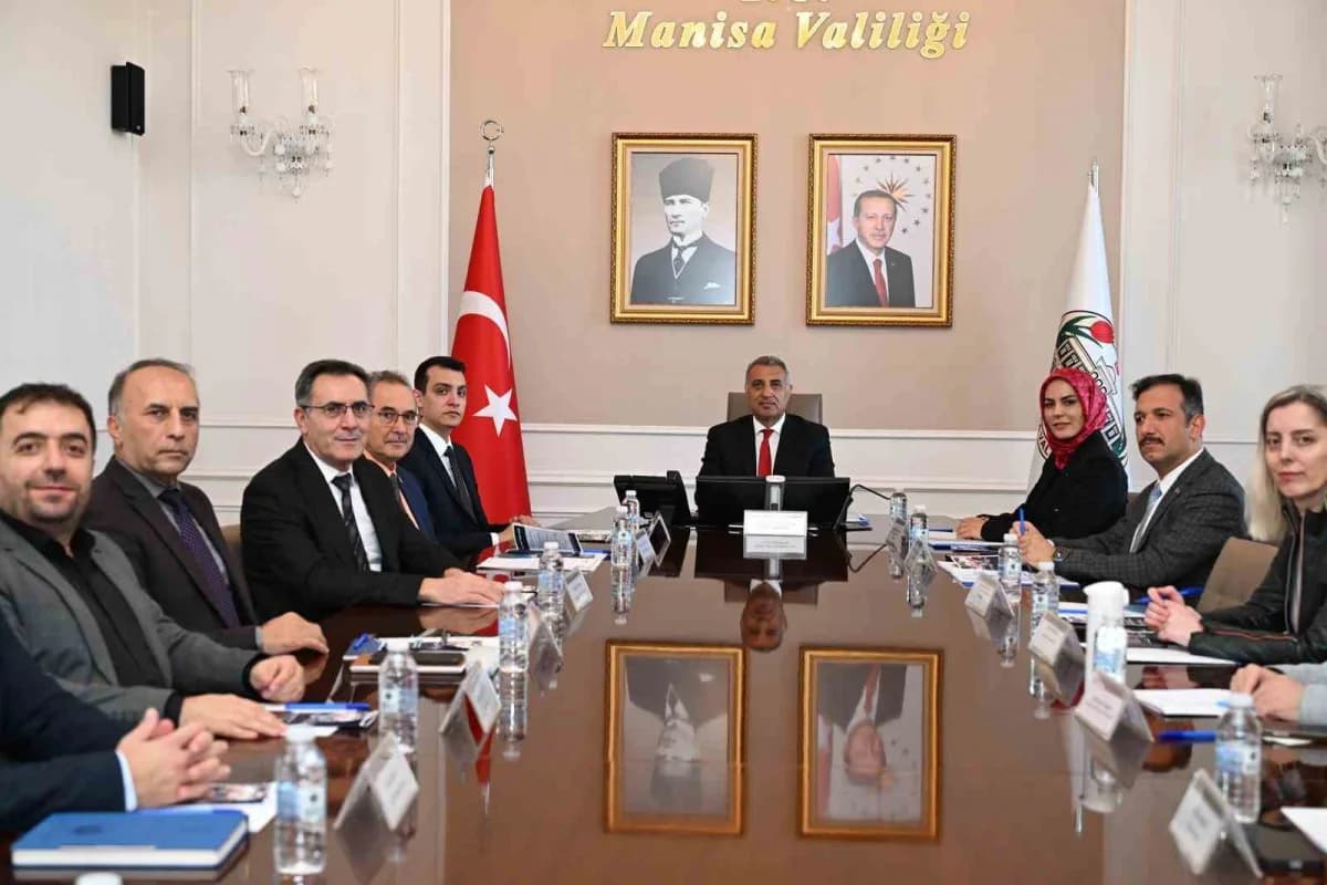 Manisa’da İŞKUR ofisinde iş arayanlara yönelik istihdam ve mesleki eğitim faaliyetleri