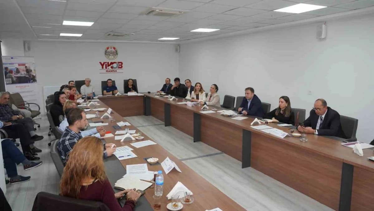 Manisa Valiliği’nin ortağı olduğu Avrupa Birliği destekli MERAVIGLIA projesi kapsamında, gençlerin ve kadınların istihda