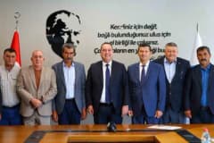 Manisa Büyükşehir Belediyesi tarafından çiftçilere sunulan modern tarım makineleri ve ziraat odası p