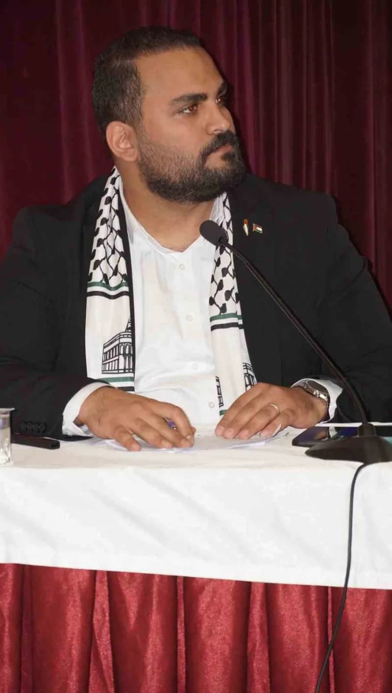 Filistinli araştırmacı ve eğitmen Abdulaziz Aldaiah da Filistin’deki son duruma ilişkin bilgiler verdi. Filistin halkını