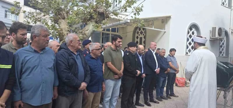 Kazada hayatını kaybeden 10 kişi Bursa'da toprağa verildi