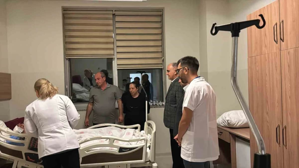 Manisa'nın Akhisar ilçesinde 11 kişinin hayatını kaybettiği, 26 kişinin yaralandığı feci kazanın ardından hastanelerdeki