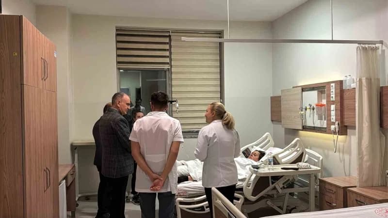Manisa'nın Akhisar ilçesinde 11 kişinin hayatını kaybettiği, 26 kişinin yaralandığı feci kazanın ardından hastanelerdeki