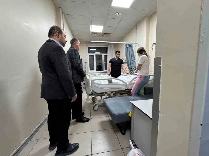 Manisa'nın Akhisar ilçesinde 11 kişinin hayatını kaybettiği, 26 kişinin yaralandığı feci kazanın ardından hastanelerdeki