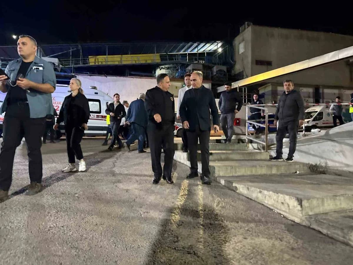 Manisa Soma'da maden ocağında göçük sonrası kurtarma ekipleri çalışıyor