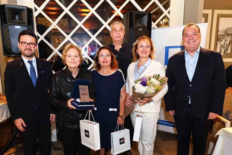 Manisa Mimarlar Odası tarafından Dünya Mimarlık Günü dolayısıyla Taş Fabrika’da etkinlik düzenlendi. Basın açıklaması ve