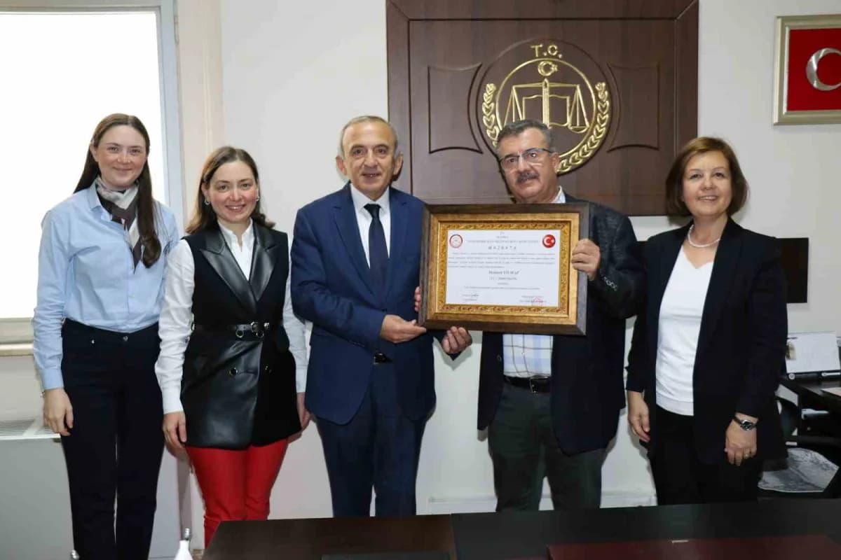 Manisa Ticaret ve Sanayi Odası’nda 2026-2030 dönemi organ seçimlerinin tamamlanmasının ardından Yönetim Kurulu Başkanlığ