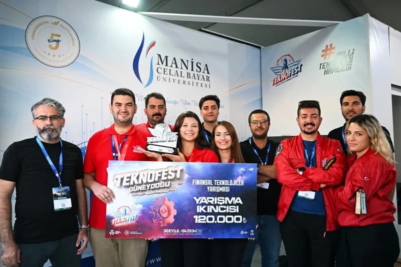 Manisa Celal Bayar Üniversitesi öğrencilerinden oluşan PARGE: TURNA Takımı, TEKNOFEST 2026 Güneydoğu’da Finansal Teknolo