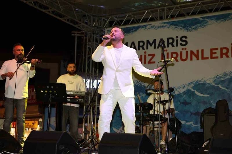 Marmaris’in lezzet, müzik, kültür ve eğlenceyi buluşturan Marmaris Deniz Ürünleri Festivali’nde coşku doruğa ulaştı. Sel