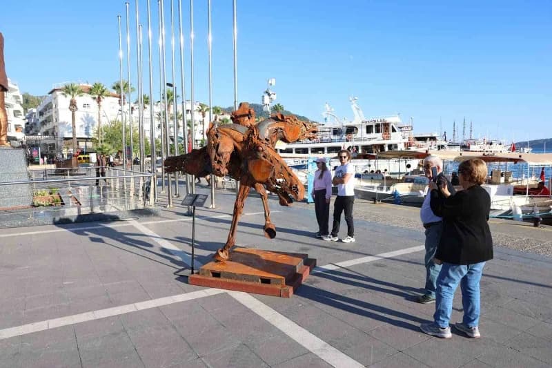 Marmaris’te Hurdalar sanata dönüştü