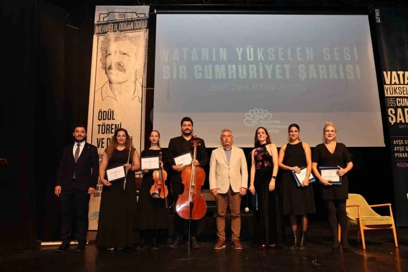 Nilüfer Belediyesi’nin düzenlediği Mehmet h. Doğan Ödülü, “Susan Şeylerin Gürültüsü” adlı eseriyle H