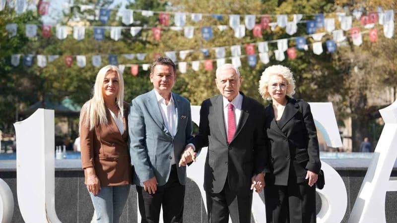 Osmangazi Belediye Başkanı Erkan Aydın, Mudanya Mütarekesi’nin 104. Yıl dönümü kapsamında Bursa’ya gelen Prof. Dr. Mehme