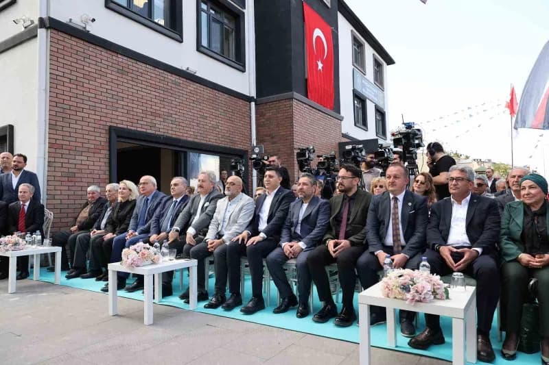 Melikgazi Belediyesi, Kıranardı Mahallesi’nde hayırsever iş birliğiyle hayata geçirdiği içerisinde İsmail Tekin Akıl Küp