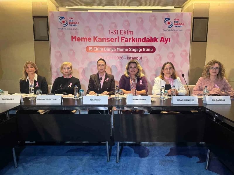 Türk Tıbbi Onkoloji Derneği Üyesi hekimler, 1-31 Ekim Meme Kanseri Farkındalık Ayı ve 15 Ekim Dünya Meme Sağlığı Günü do