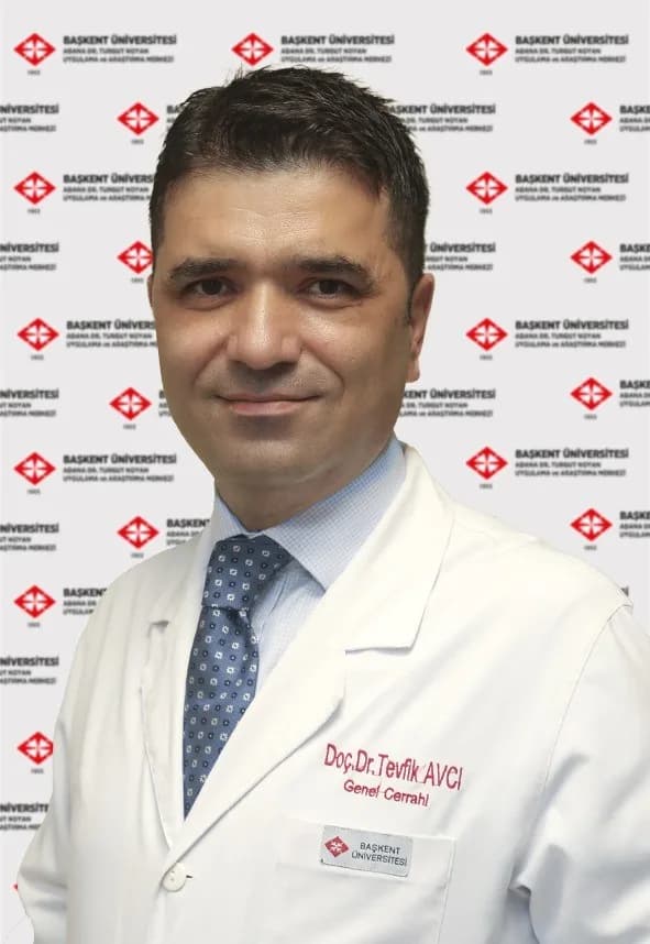 Başkent Üniversitesi uzmanı Doç. Dr. Tevfik Avcı meme kanseri farkındalığı hakkında konuşuyor