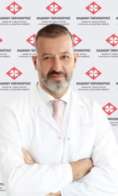 Doç. Dr. Serkan Erkan meme kanseri erken teşhis ve mamografi hakkında açıklama yapıyor