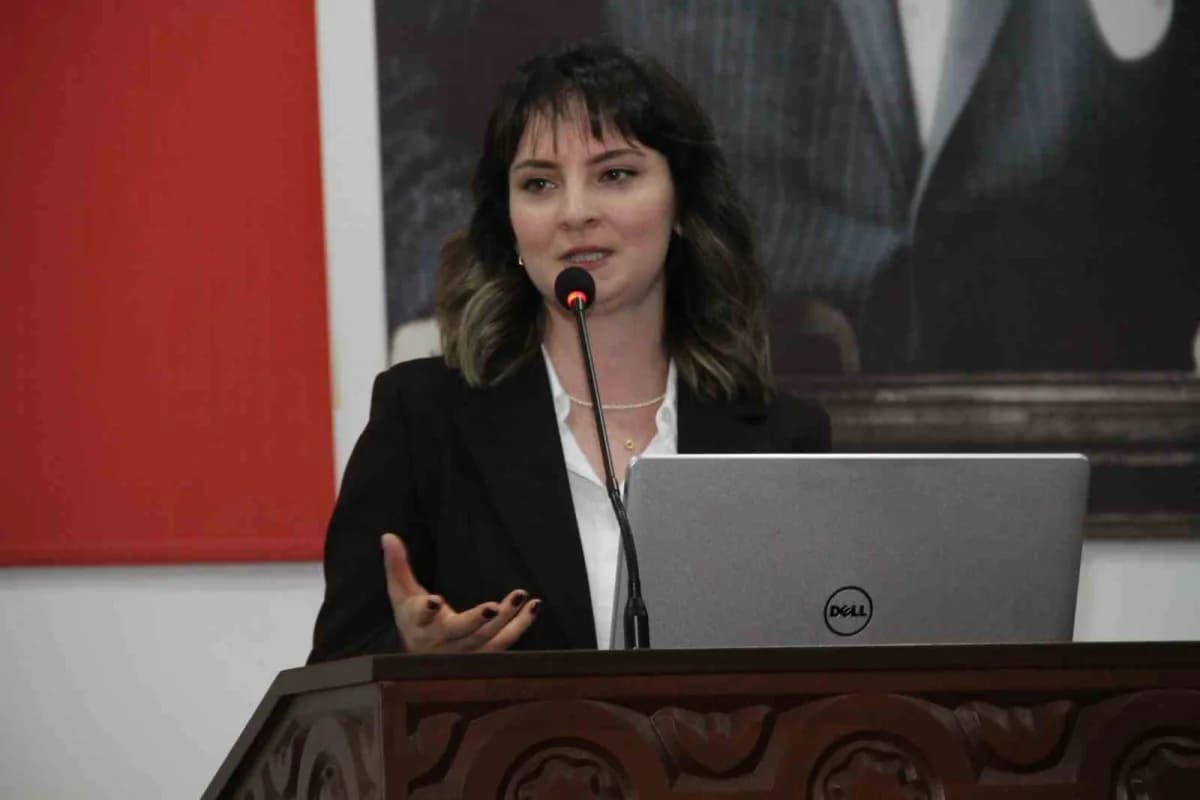 1-31 Ekim Meme Kanseri Farkındalık Ayı kapsamında Çarşamba İlçe Sağlık Müdürlüğü tarafından "Meme Kanserinde Erken Teşhi