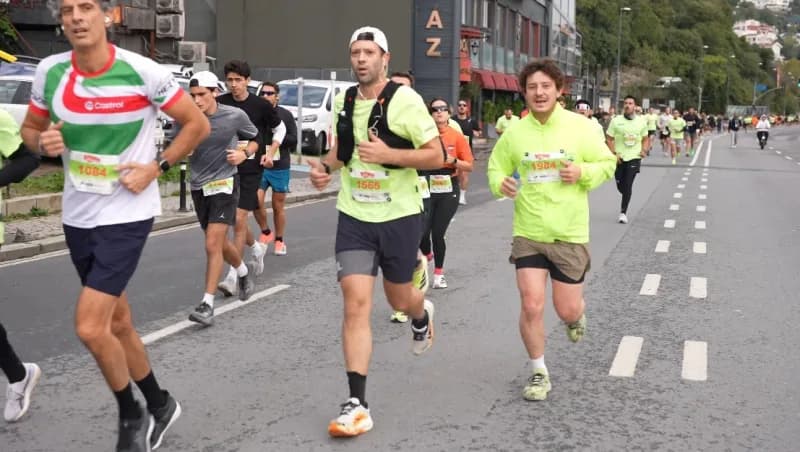 Medicana’nın sağlık sponsoru olduğu Bosphorun Quarter Marathon’da uzman hekimler, Meme kanserinde erken tanının önemine