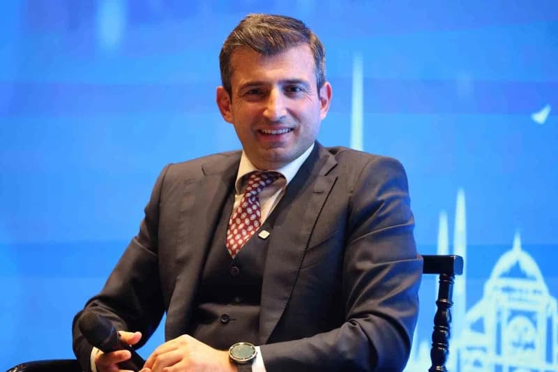 Sağlık Bakanı Kemal Memişoğlu, 12'nci Türk Tıp Dünyası Kurultayı'nda ‘gençlerle Buluşma' etkinliğind