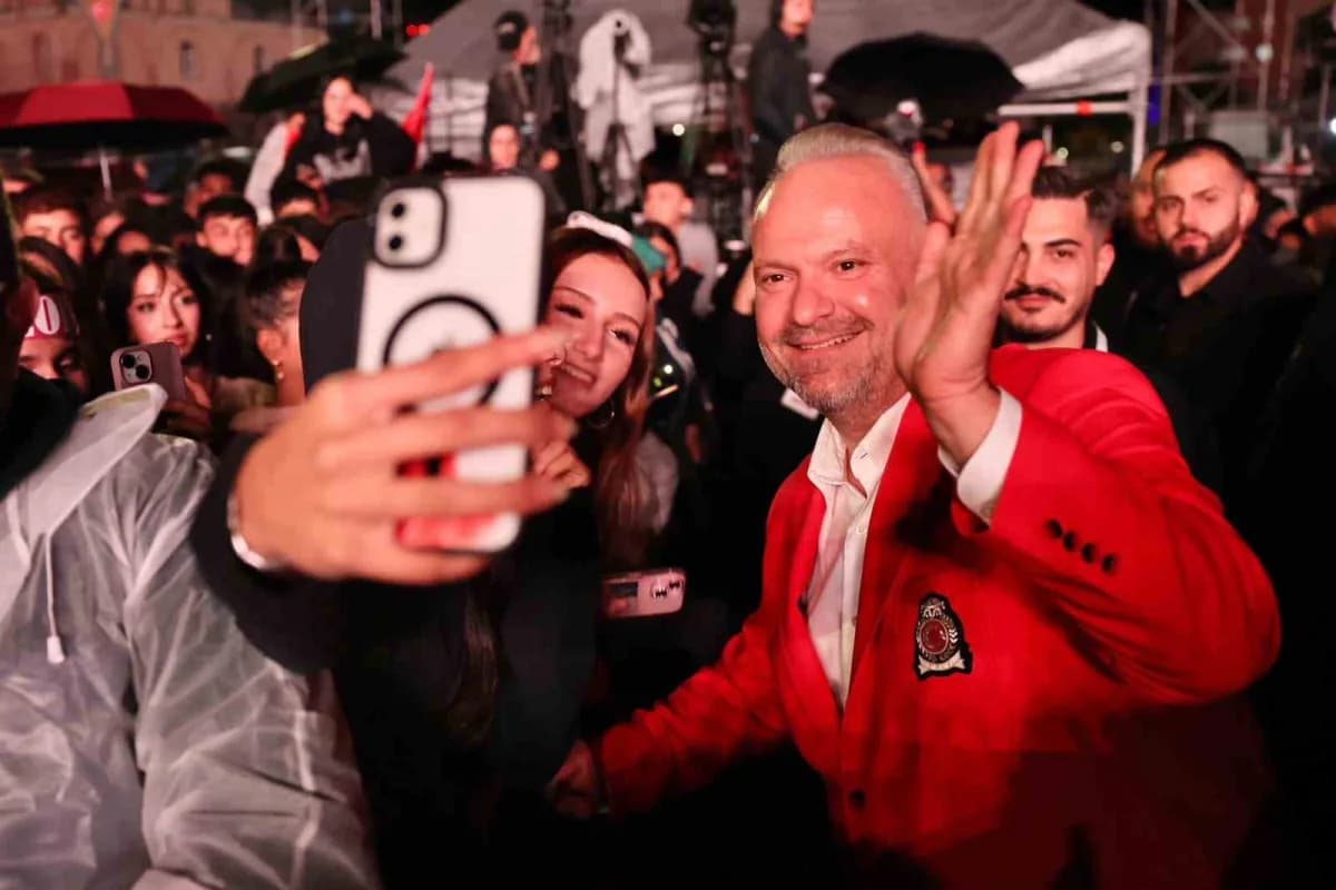 Menemen Belediye Başkanı Aydın Pehlivan