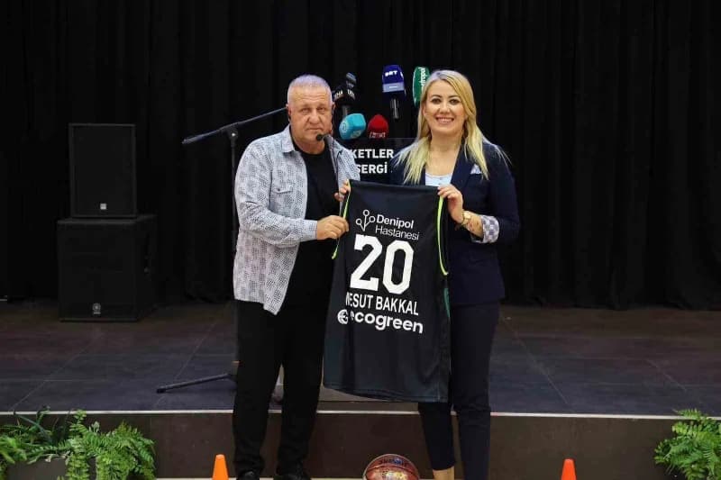 Merkezefendi Belediyesi, 2019 yılından bu yana aralıksız sürdürdüğü Amatör Spor Kulüplerine Malzeme Desteği kapsamında,