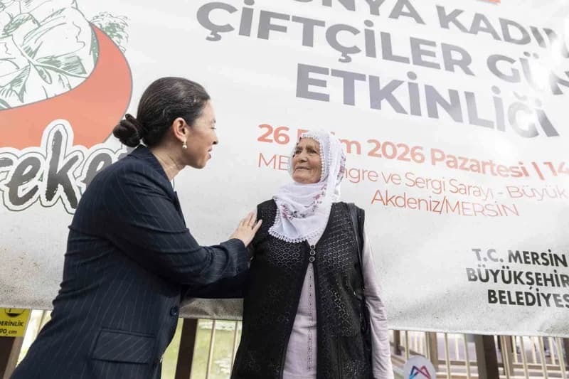 Mersin Büyükşehir Belediyesi tarafından Dünya Kadın Çiftçiler Günü dolayısıyla düzenlenen etkinlikte