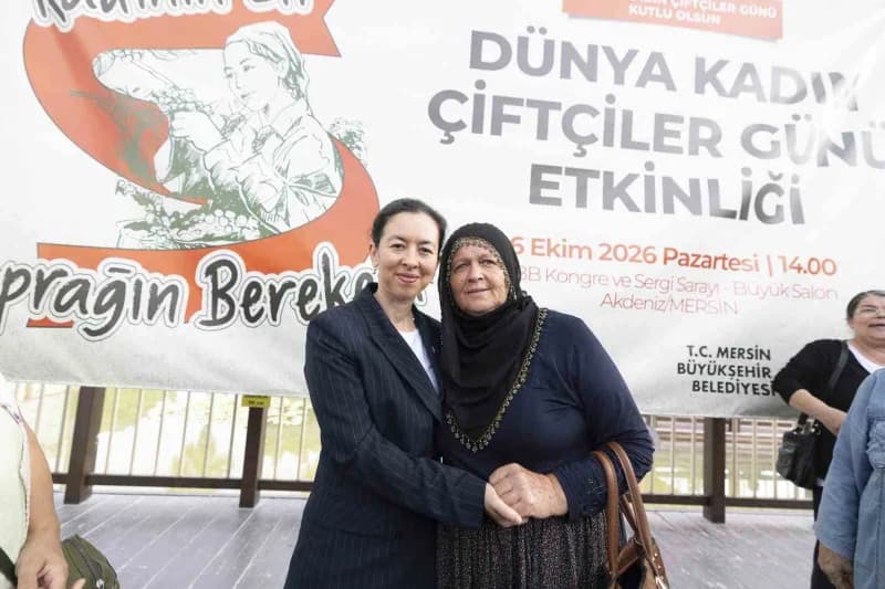 Mersin Büyükşehir Belediyesi tarafından Dünya Kadın Çiftçiler Günü dolayısıyla düzenlenen etkinlikte
