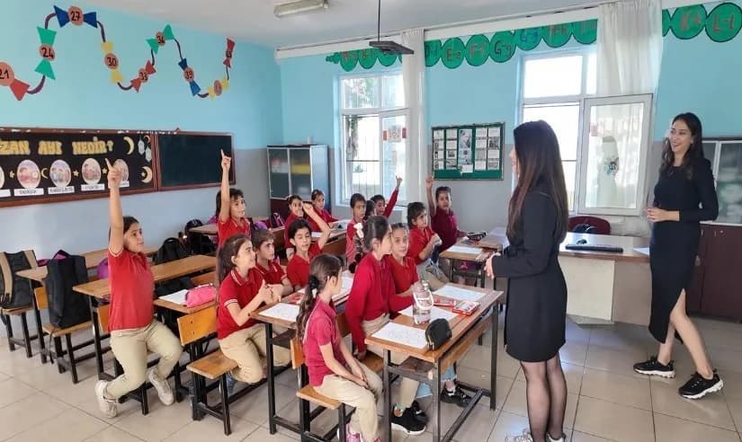 Mersin'in Akdeniz ilçesinde kırsal bölgelerde yaşayan 6-14 yaş arası kız çocukları ile annelerine yönelik psikoeğitim ve
