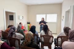 Mersin Akdeniz ilçesinde kırsal bölgede psikoeğitim alan kız çocukları ve anneleri