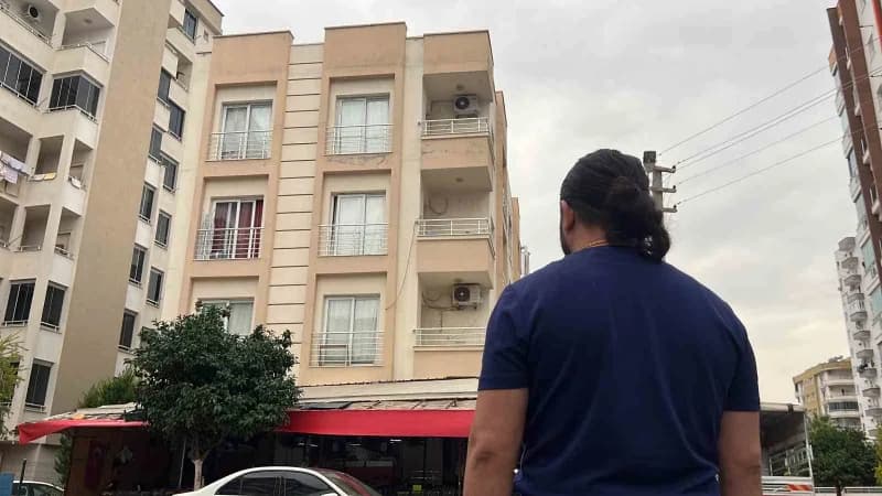 Mersin’de kiracısı bulunan bir daireyi satın alan vatandaş, yaklaşık 2 yıldır evine giremediğini ve kira alamadığını idd