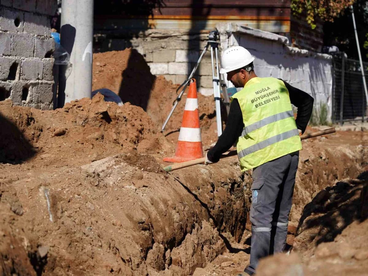 Milas Küçükdibekdere’de 5 bin 500 metrelik altyapı yatırımı
