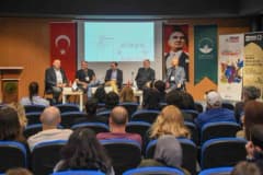 Osmangazi Belediyesi tarafından düzenlenen mimari tasarım yarışmaları panelinden bir görüntü