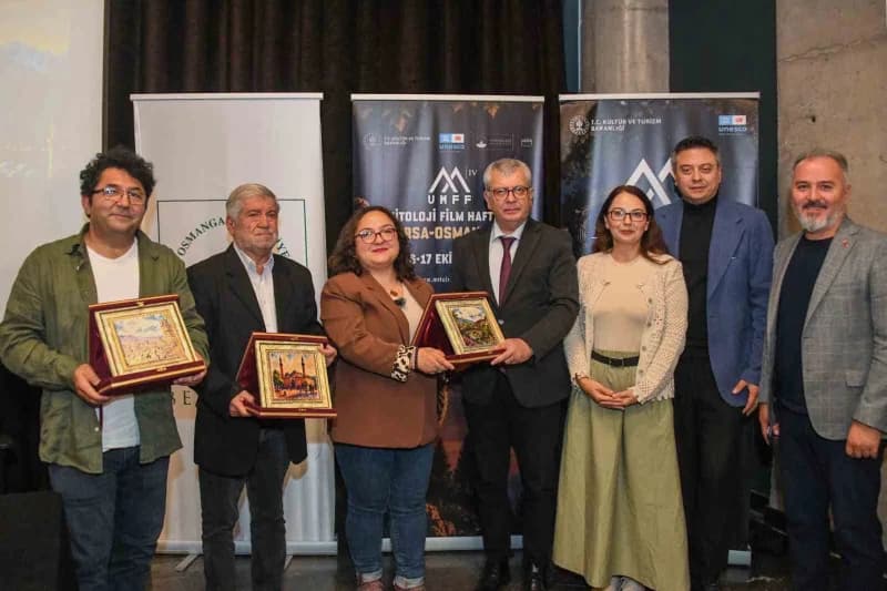 "İnsanlığın Ortak Hikayesi" sloganıyla düzenlenen 4. Mitoloji Film Haftası, Osmangazi Belediyesi’nin ev sahipliğinde Bur