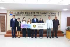MTSO Başkanı Serdar Yıldızgörer ve Moonlight ekibi genç girişimcilerle toplantıda