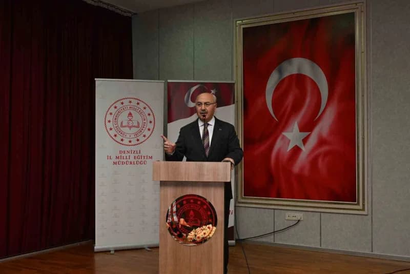 Denizli İl Millî Eğitim Müdürlüğü tarafından ilkokul öğrencilerine yönelik hazırlanan "Bir Sancak, B