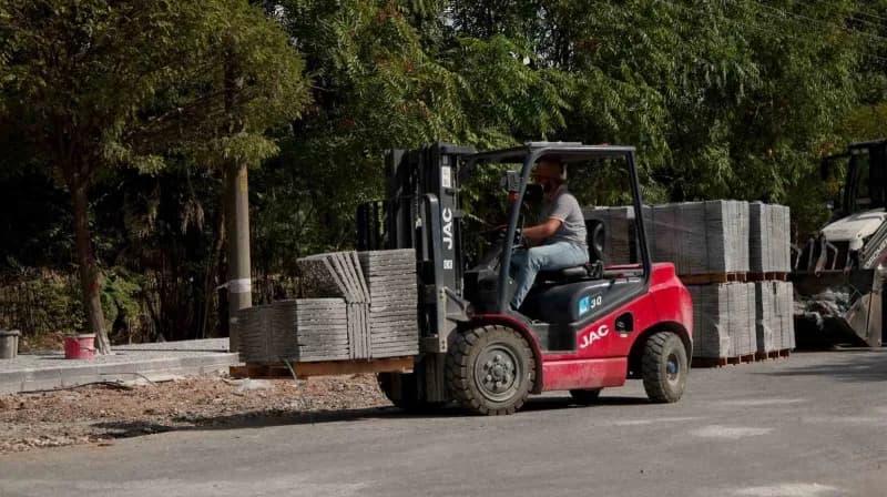 Muğla Büyükşehir Belediyesi, Menteşe Belediyesi ile imzalanan protokol kapsamında Orhaniye Mahallesi Şehit Asteğmen Yıld